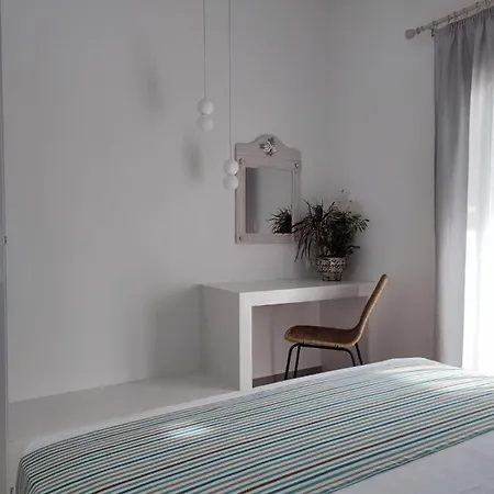 מלון דירות Drimoni Boutique איוס חורה